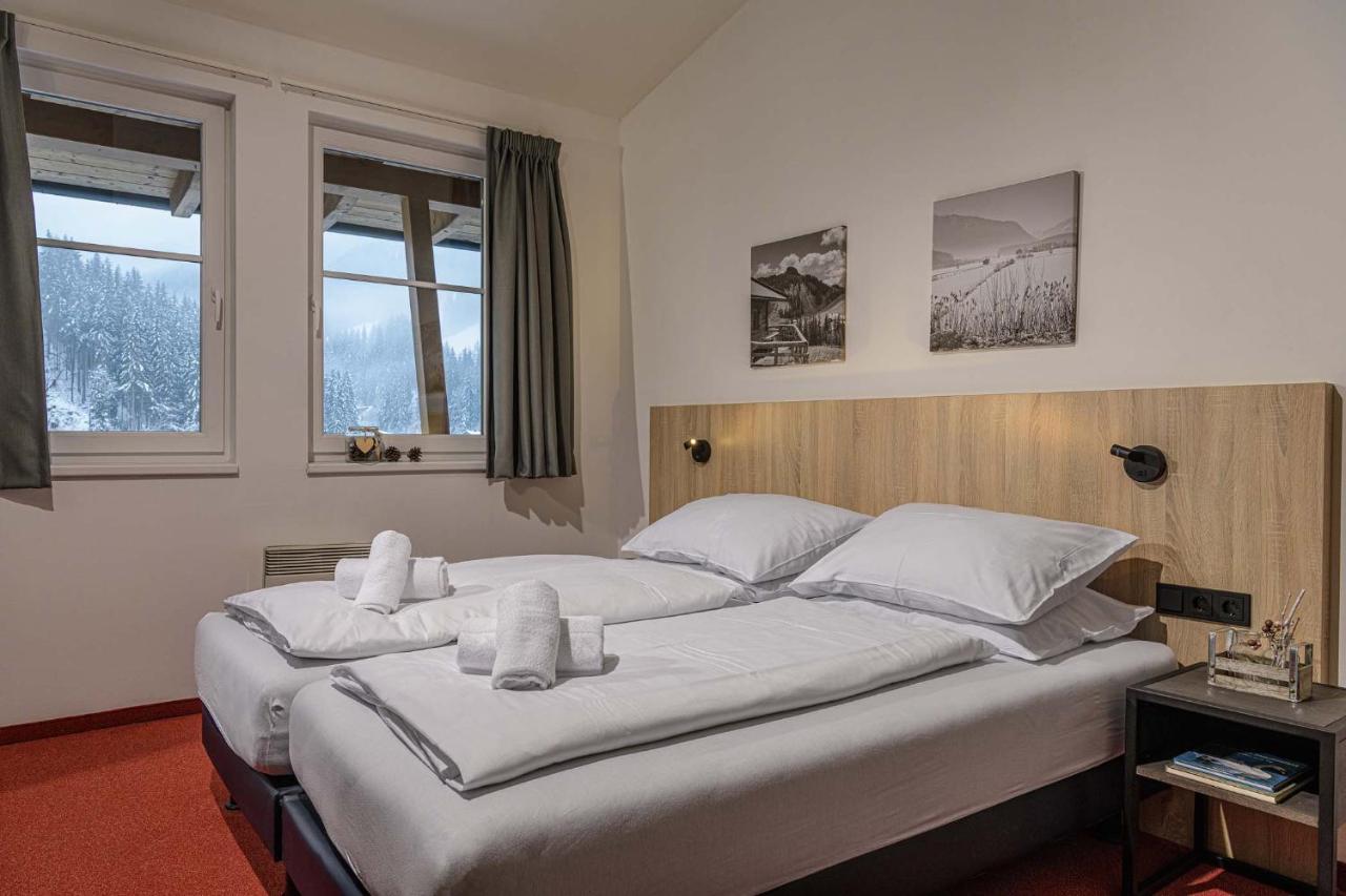 Alpenparks Apartment & Ferienresort Rehrenberg 비에호펜 외부 사진