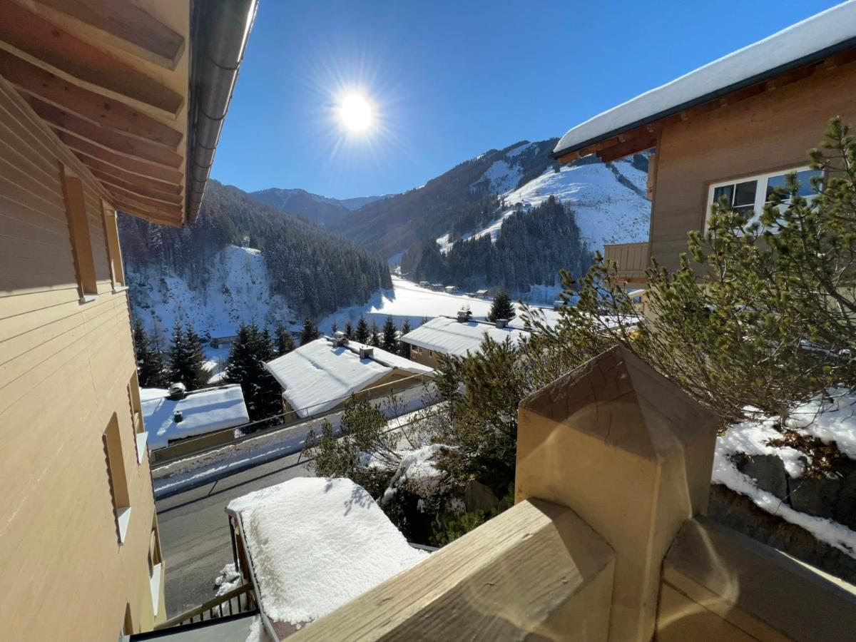 Alpenparks Apartment & Ferienresort Rehrenberg 비에호펜 외부 사진